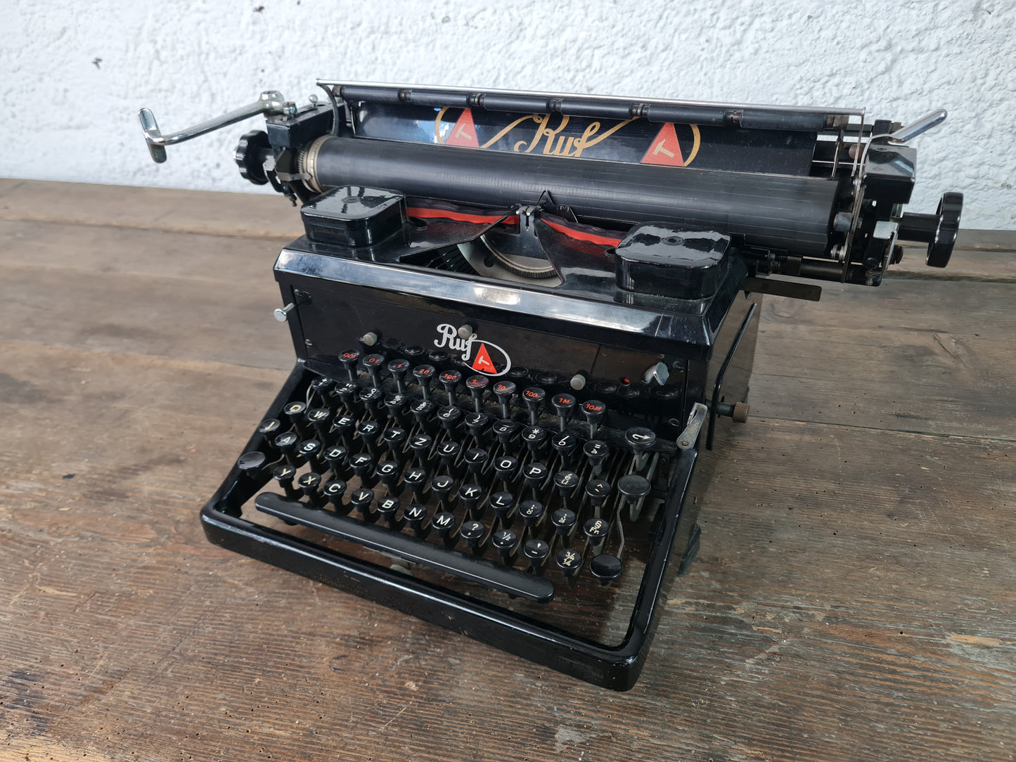 Ruf Buchungsmaschine schwarz glänzend Kassenschreibmaschine