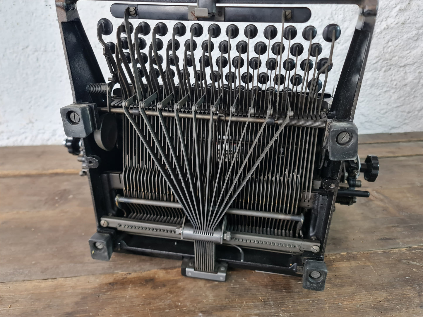 Ruf Buchungsmaschine schwarz glänzend Kassenschreibmaschine