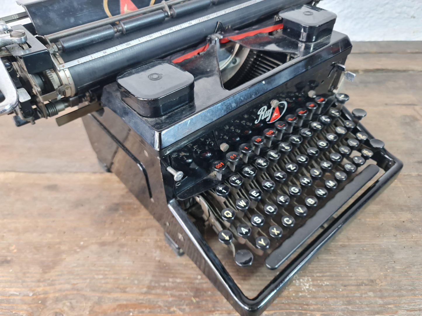 Ruf Buchungsmaschine schwarz glänzend Kassenschreibmaschine